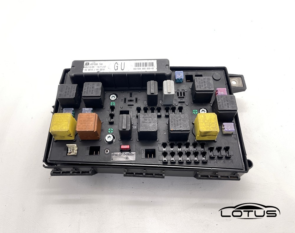 Kutija osigurača Opel ASTRA H 04-07 13206748 GU