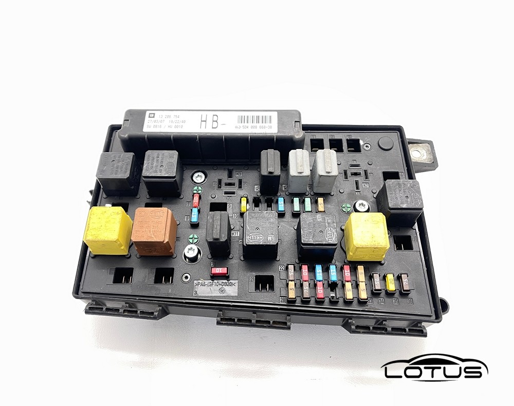 Kutija osigurača Opel ASTRA H 04-07 13206754 HB
