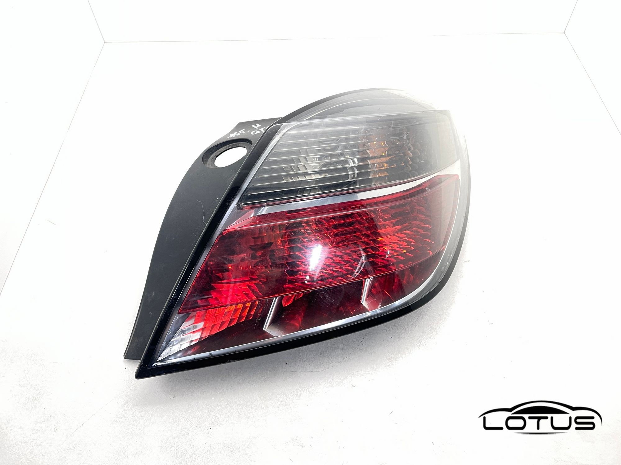 Desna štop lampa Opel ASTRA H GTC 2004-2009