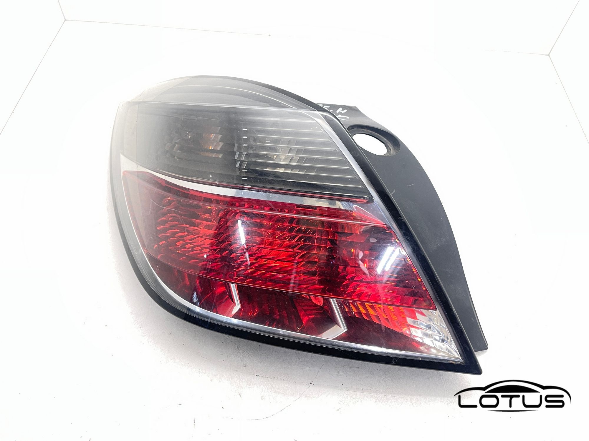 Lijeva štop lampa Opel ASTRA H GTC 2004-2009