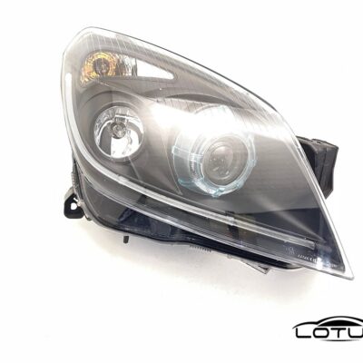 Desni far, farovi Opel ASTRA H LED XENON 2004-2009