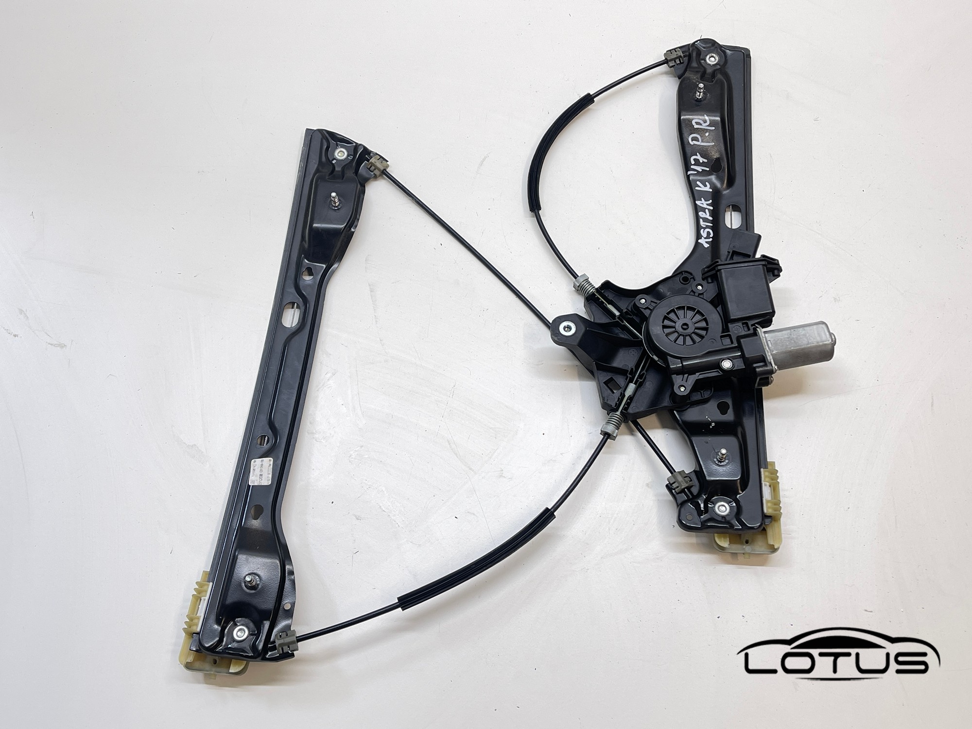 Prednji desni podizac stakla 4V Opel ASTRA K 2015-2019