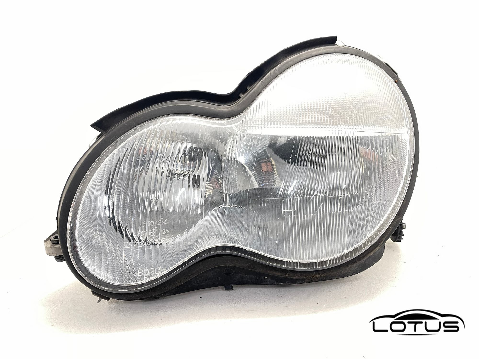 Lijevi far, farovi Mercedes C KLASA W203 2000-2004
