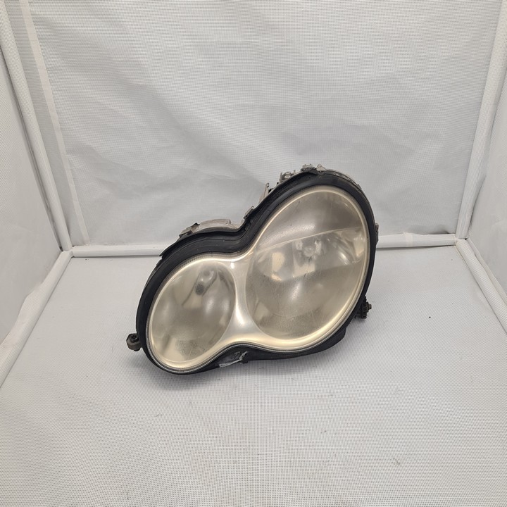 Lijevi far, farovi Mercedes C klasa W203 2004-2007