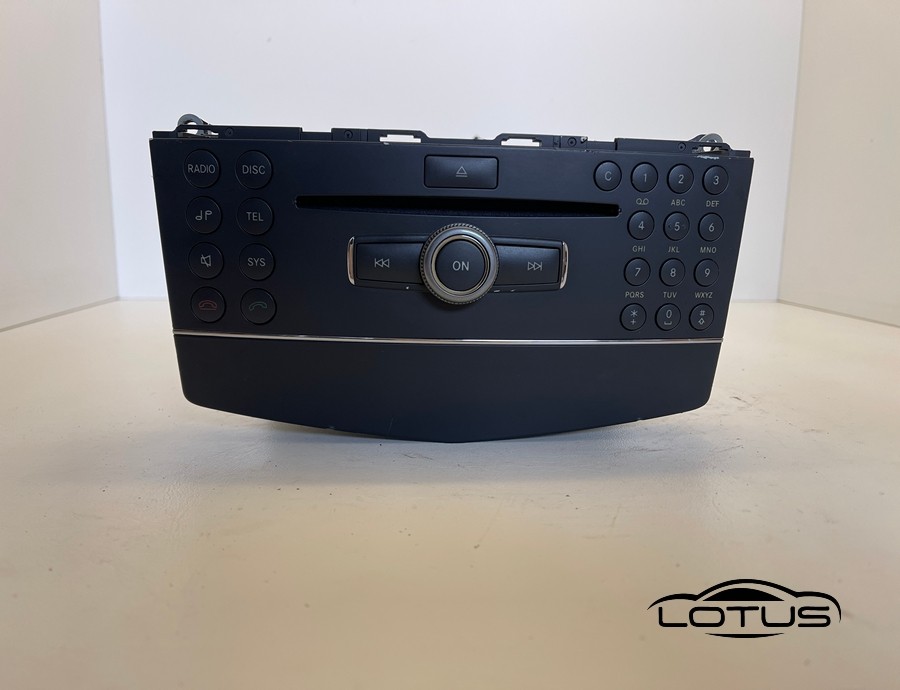 Radio Mercedes C KLASA W204 2007-2011 A2048700594