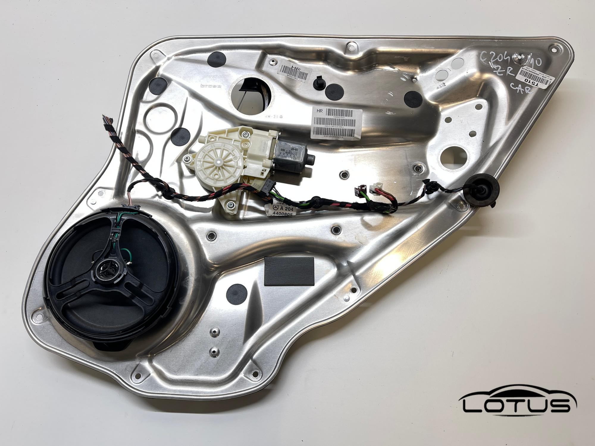 Zadnji desni podizac Mercedes C KLASA W204 07-14