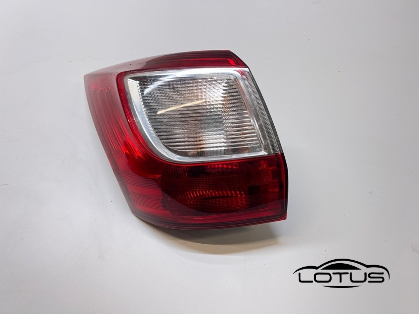 Lijeva štoplampa Ford C MAX 2010-2015
