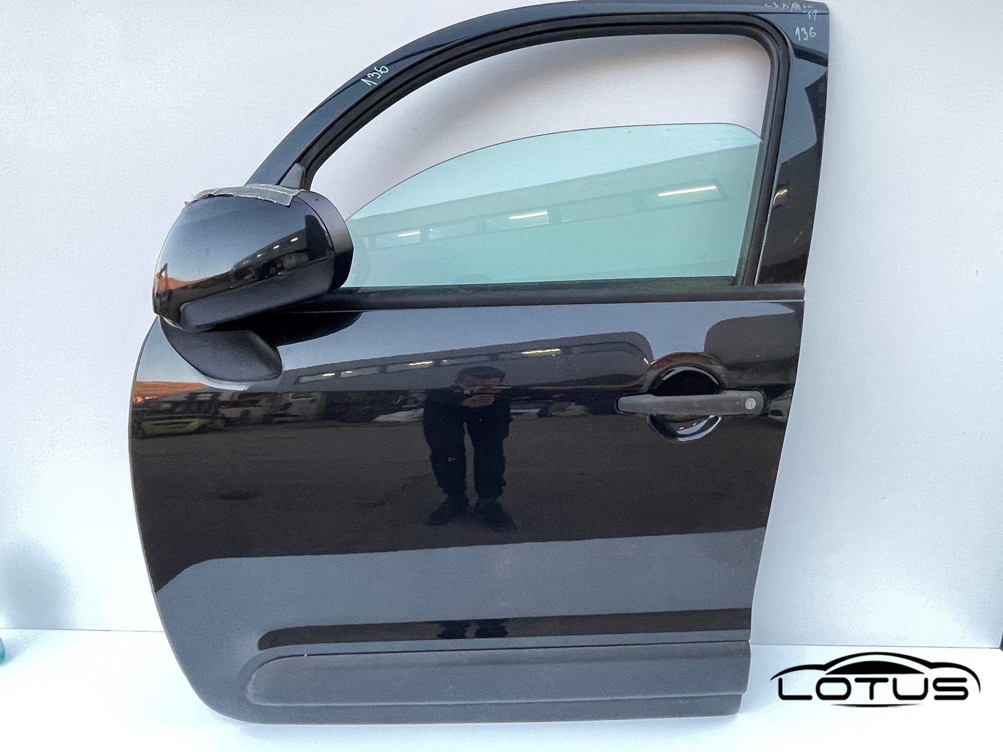Prednja lijeva vrata Citroen C3 PICASSO 2009-2013