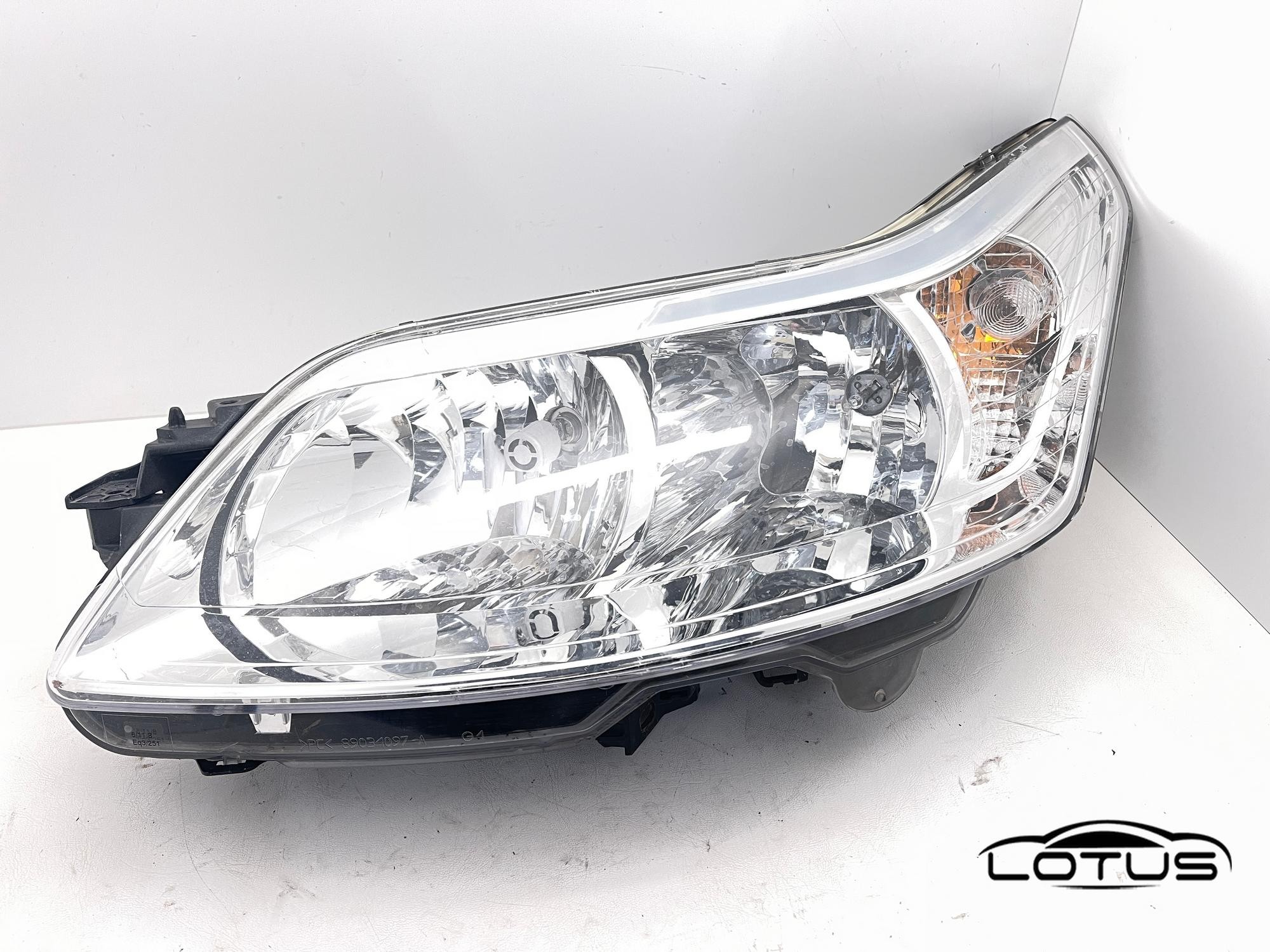 Lijevi far Citroen C4 2004-2008