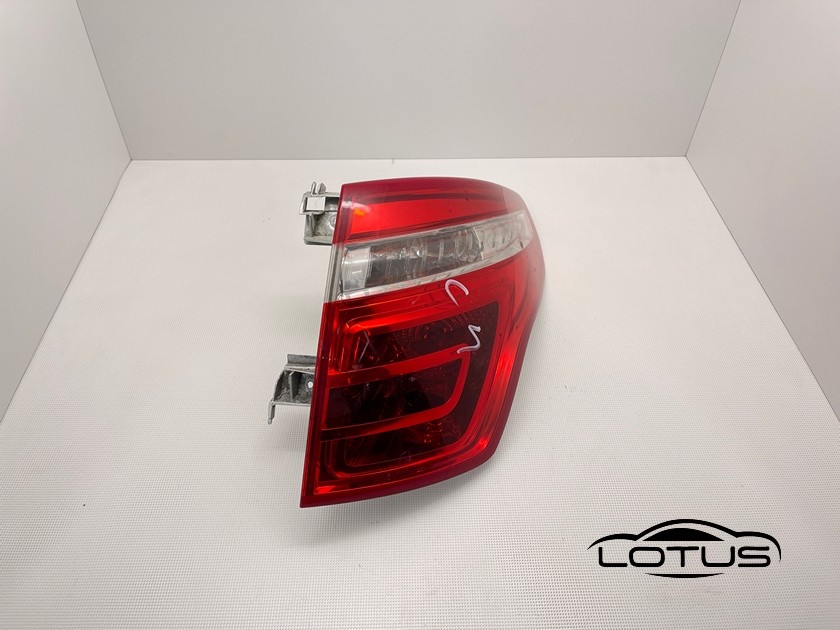 Desna štoplampa Citroen C4 Picasso 06-10