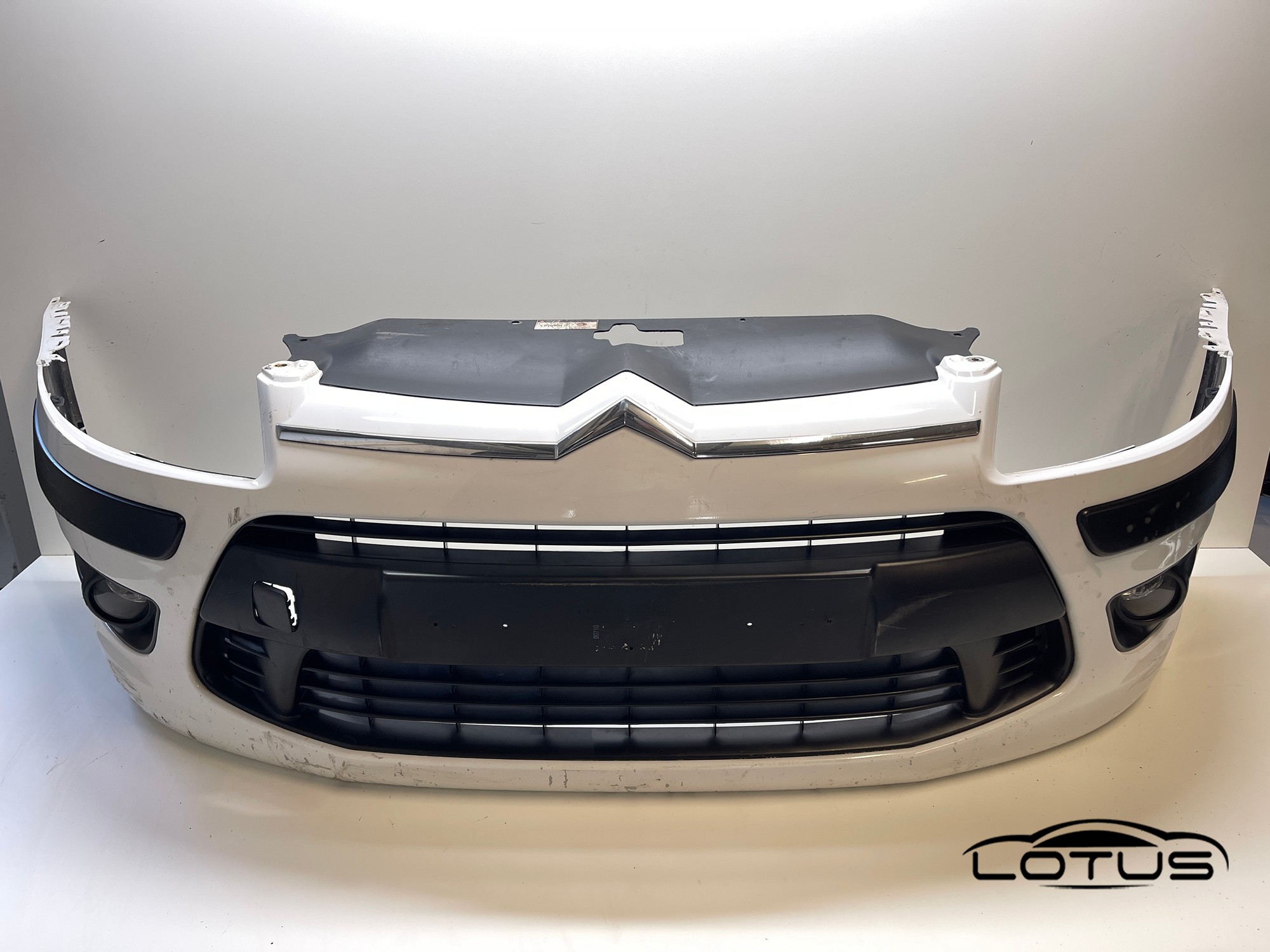 Prednji branik Citroen C4 2008-2010 FACELIFT