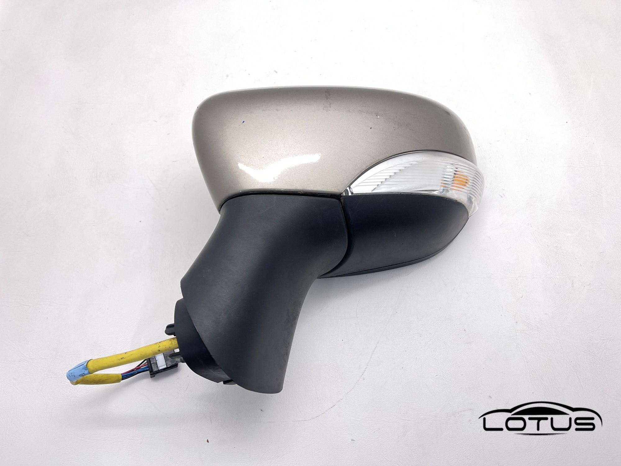 Lijevi retrovizor Renault CAPTUR 2013-2017
