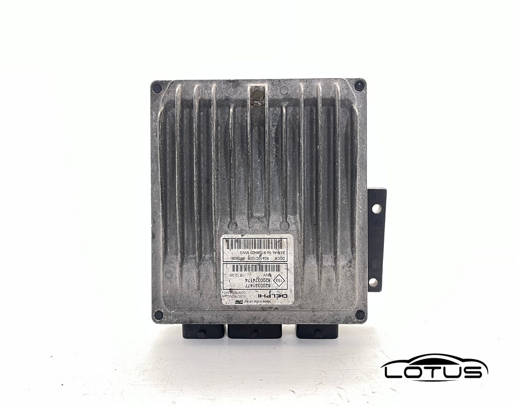 Kompjuter motora Renault CLIO 2 1.5 DCI 8200331477