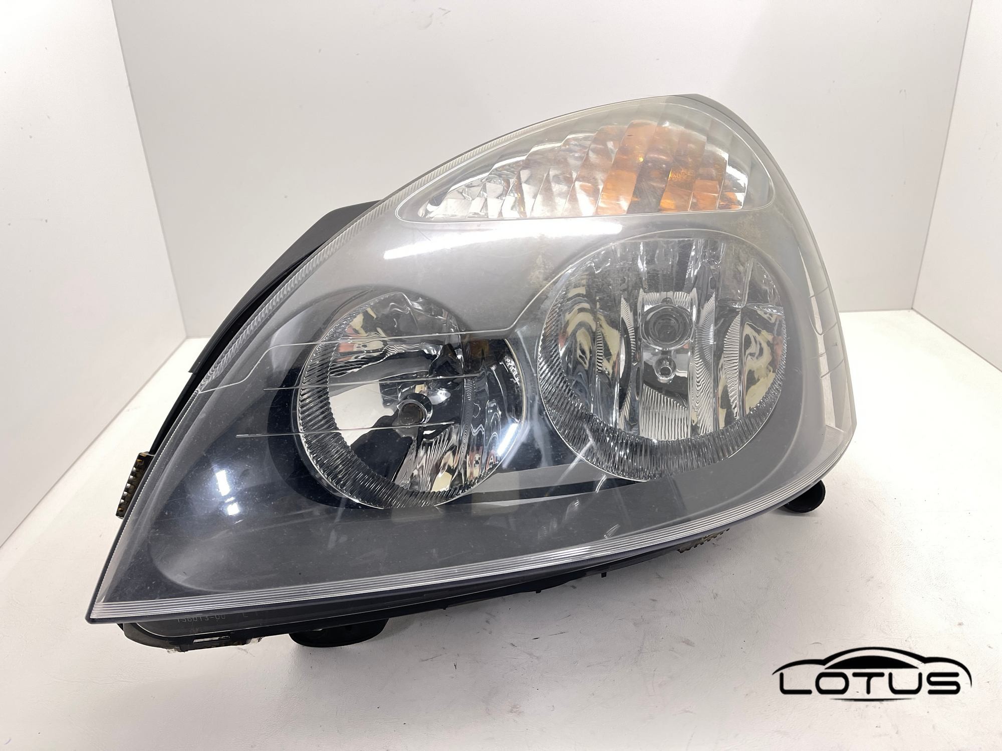 Lijevi far, farovi Renault CLIO 2 2001-2006