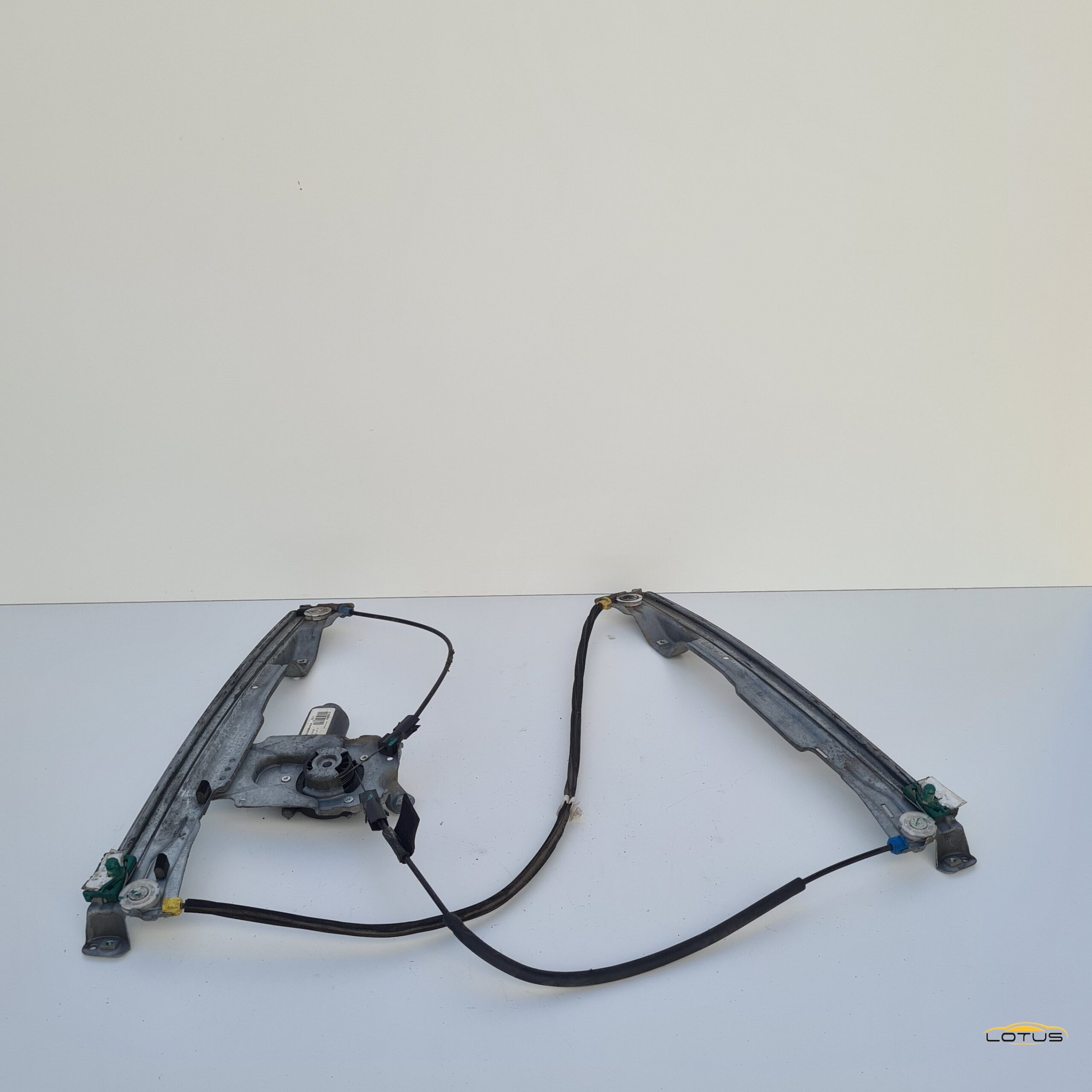 Desni podizac stakla 2V Renault Clio 3 2006-13
