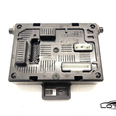 BCM komfort modul Renault CLIO 3 MODUS 8200652286-A