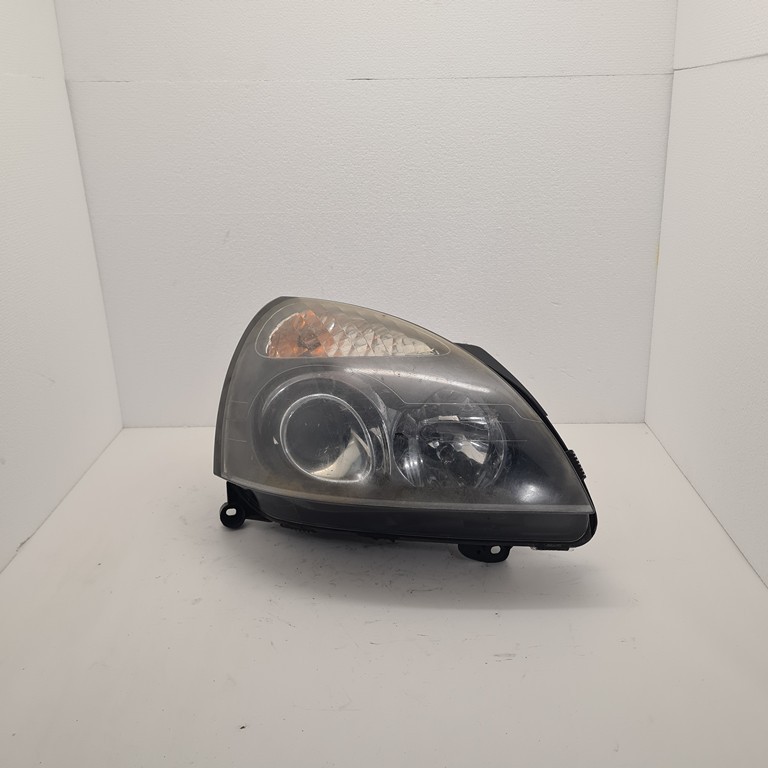 Desni far, farovi Renault Clio 2001-2004