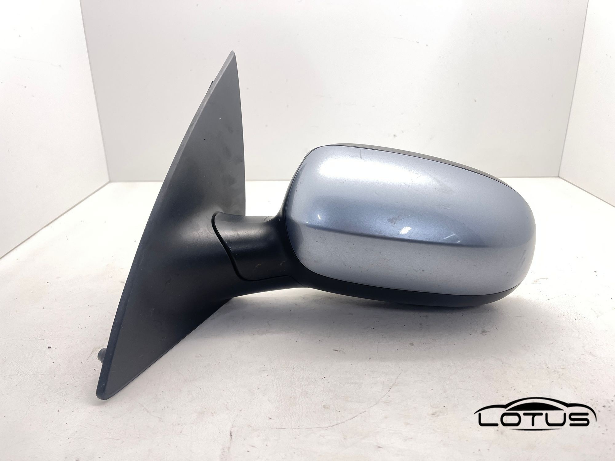 Lijevi retrovizor Opel CORSA C 2000-2005