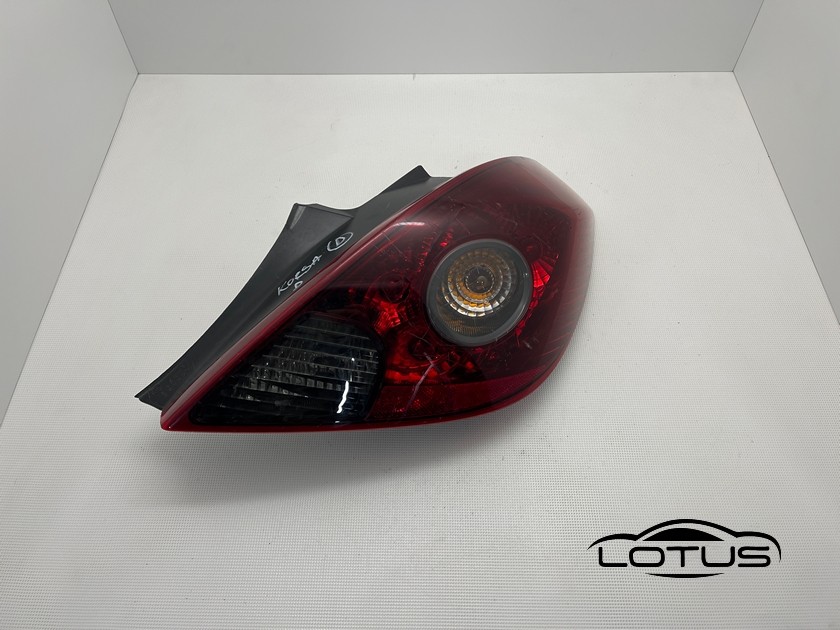 Desna štoplampa Opel Corsa D 2V 06-14