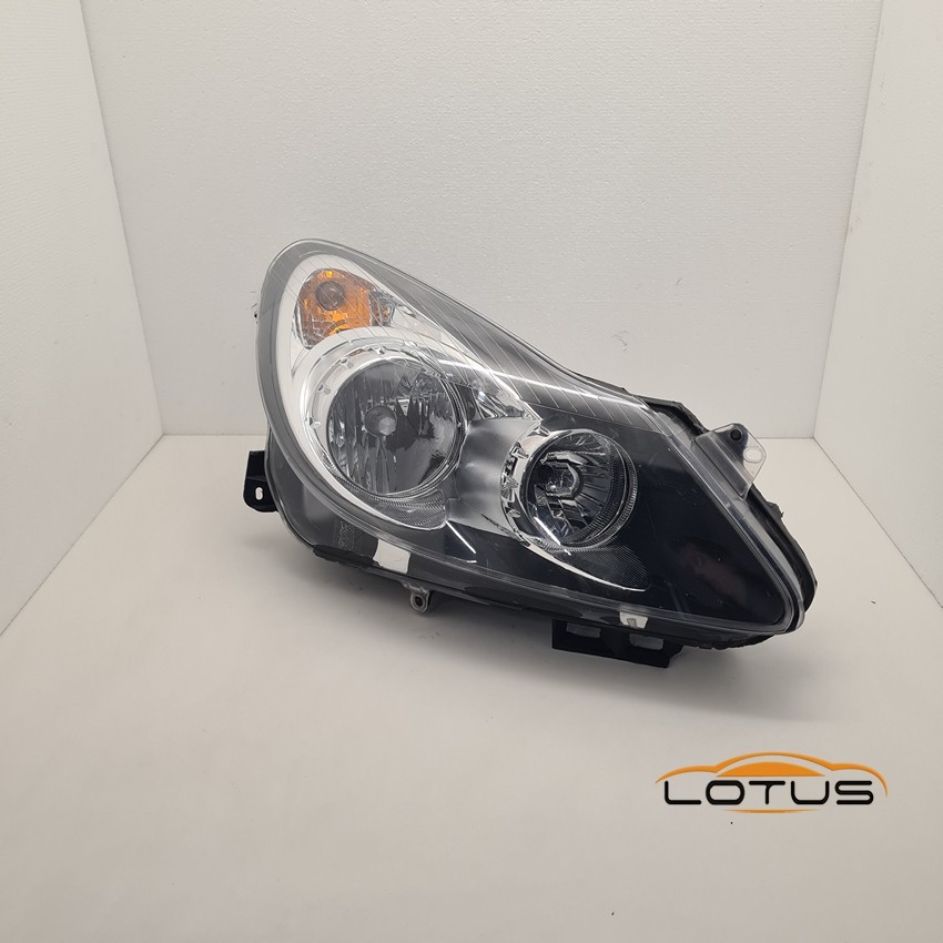 Desni far, farovi Opel Corsa D 2006-2011