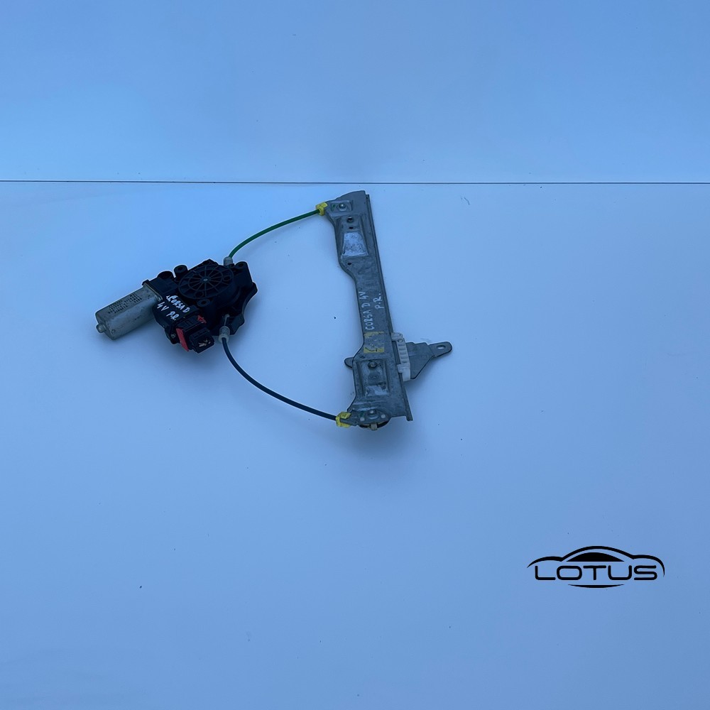 Prednji desni podizac stakla 4V Opel Corsa D 2006-14