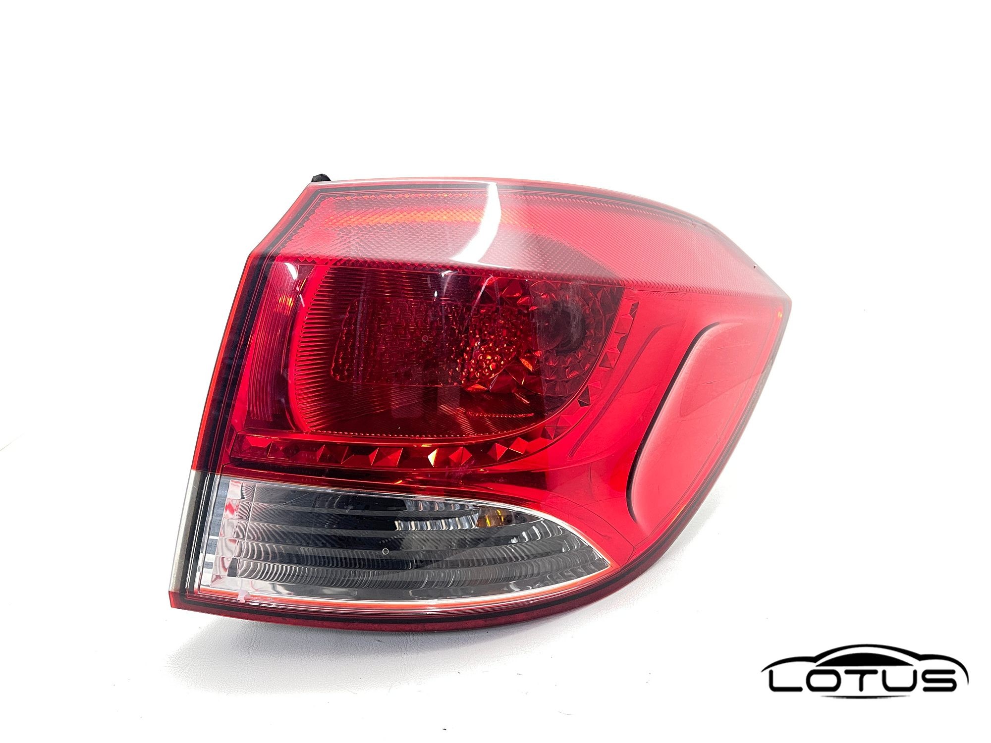 Desna štoplampa Chevrolet CRUZE 2009-2015 KARAVAN