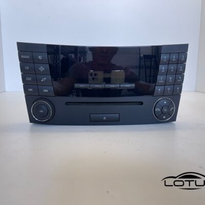Radio Mercedes E KLASA W211 2002-2009 A2118702889