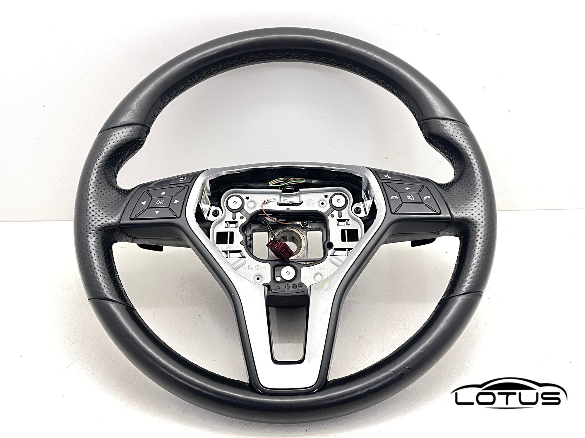 Volan Mercedes E KLASA W212 2012-2015