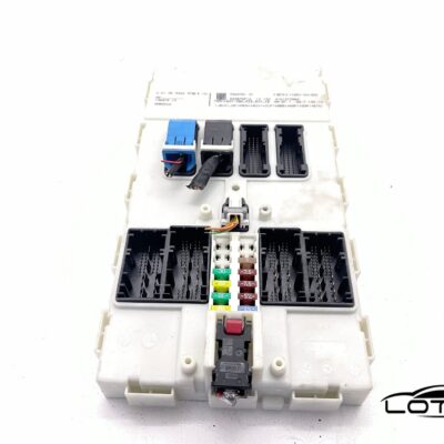 Kutija osigurača BMW F10 F11 F30 F34 932478101