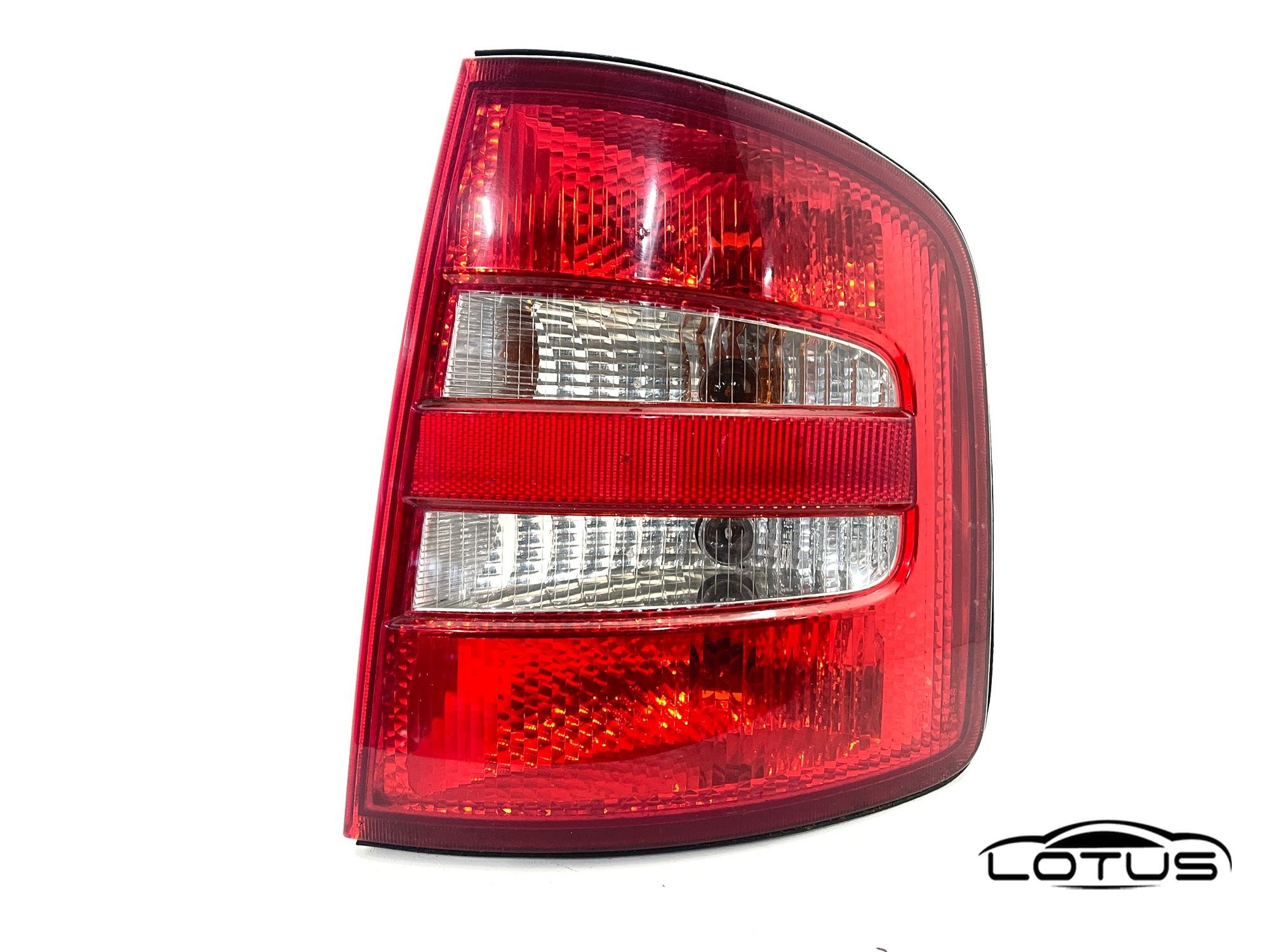 Desna štoplampa Skoda FABIA KARAVAN 2000-2004
