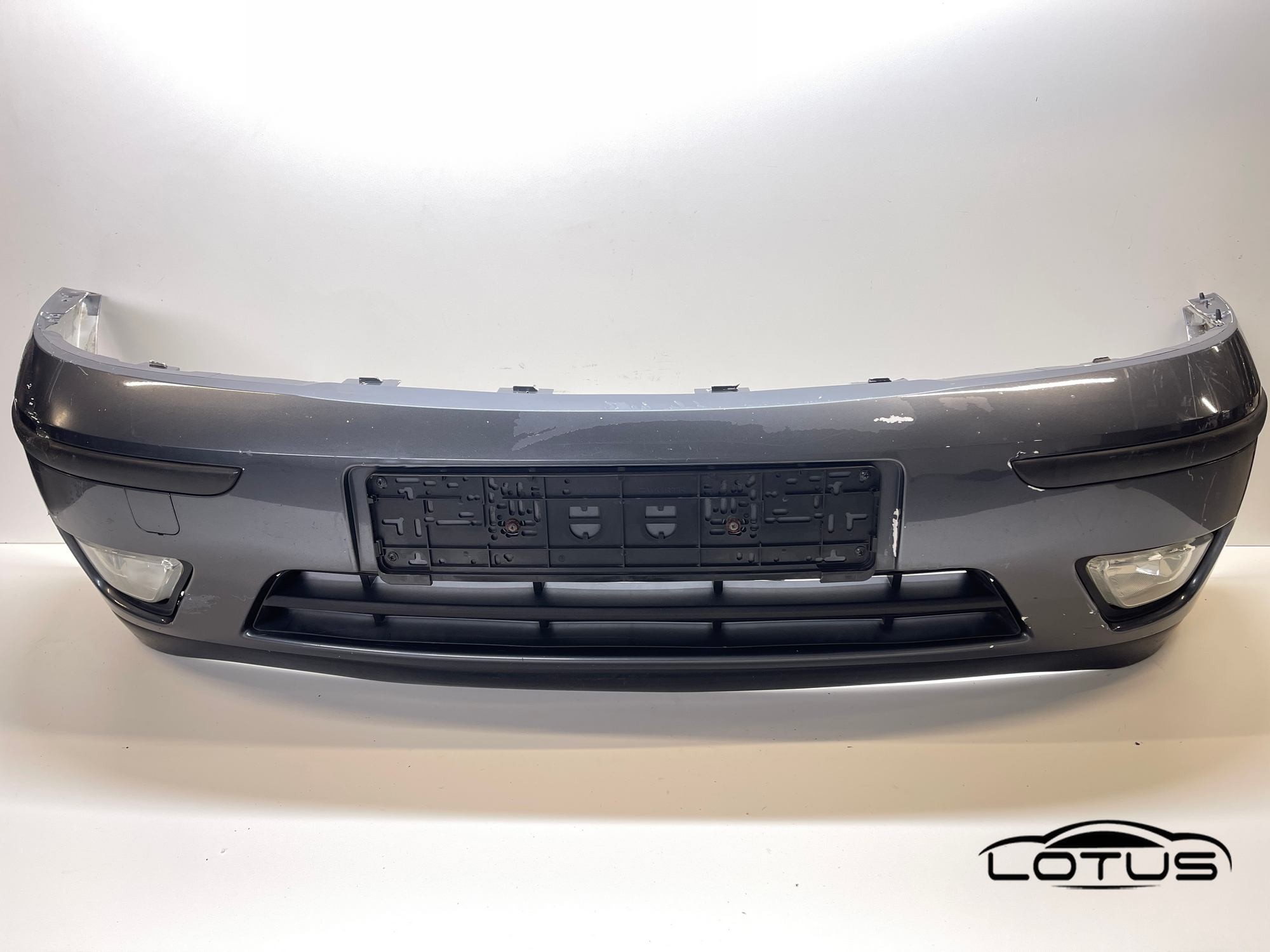 Prednji branik Ford FOCUS 1 2001-2005