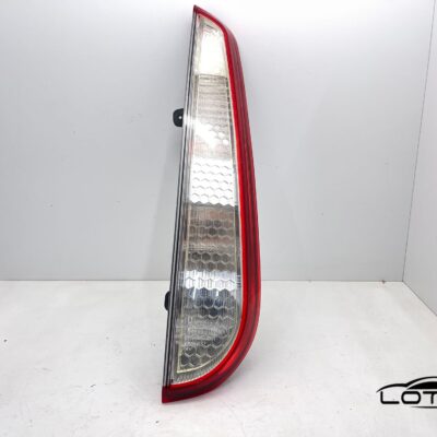 Desna štoplampa Ford FOCUS 2 2008-2011 KARAVAN
