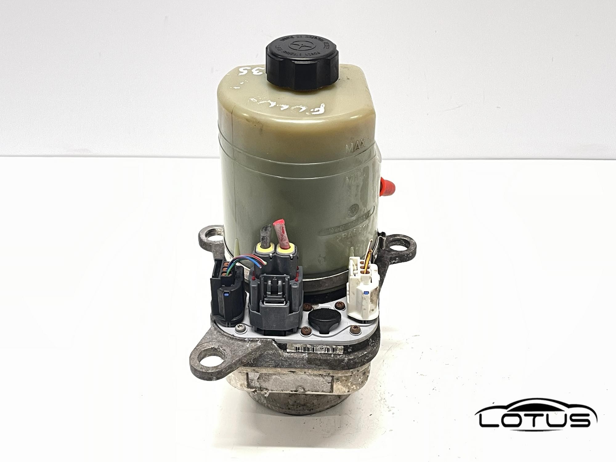 Servo pumpa Ford FOCUS 2 4M513K514BF