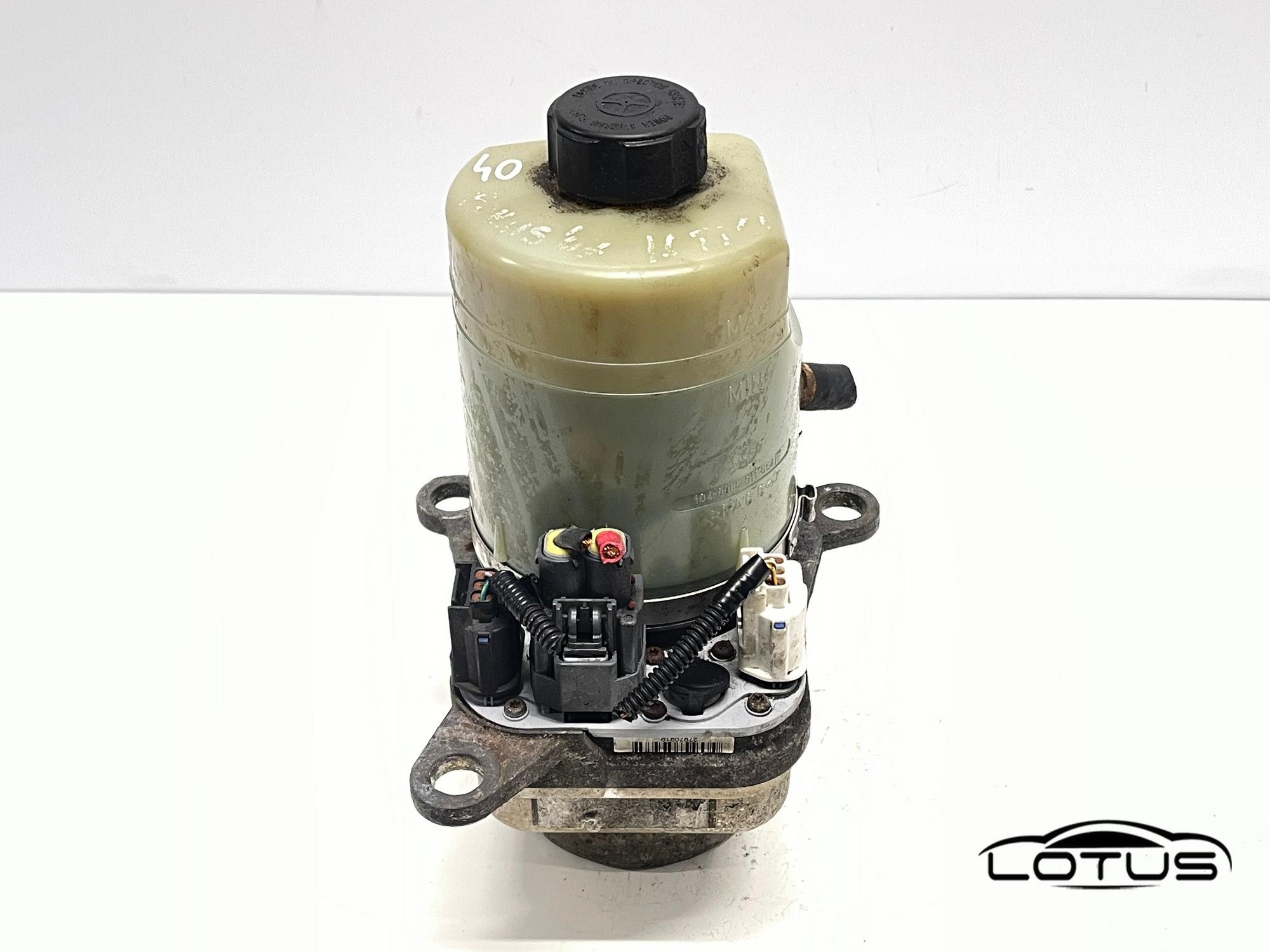 Servo pumpa Ford FOCUS 2 4M513K514BF