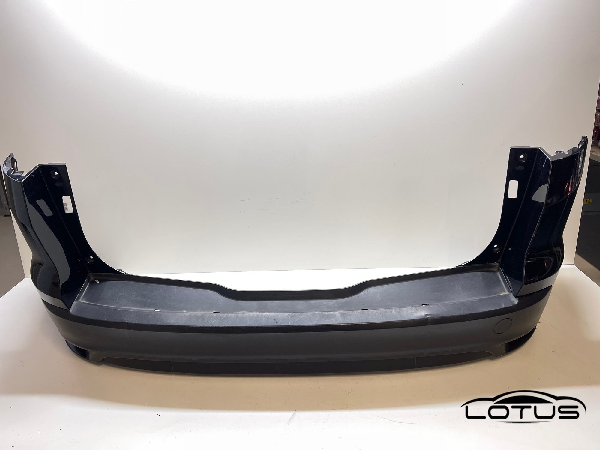 Zadnji branik Ford FOCUS 3 KARAVAN 2011-2015