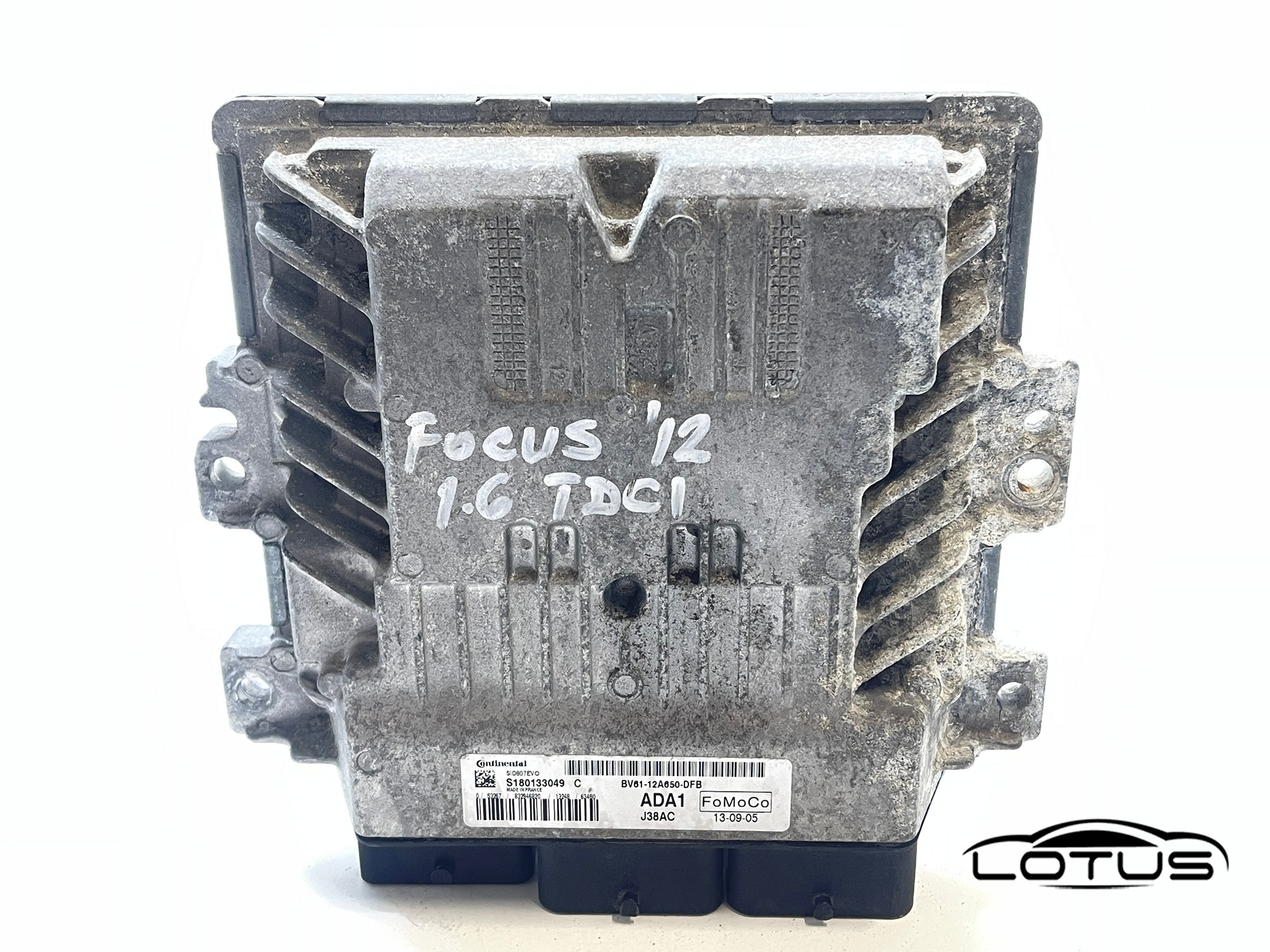 Kompjuter motora ECU Ford FOCUS 3 BV61-12A650-DFB ADA1