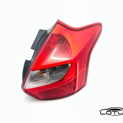Desna štoplampa Ford FOCUS 2011-2015