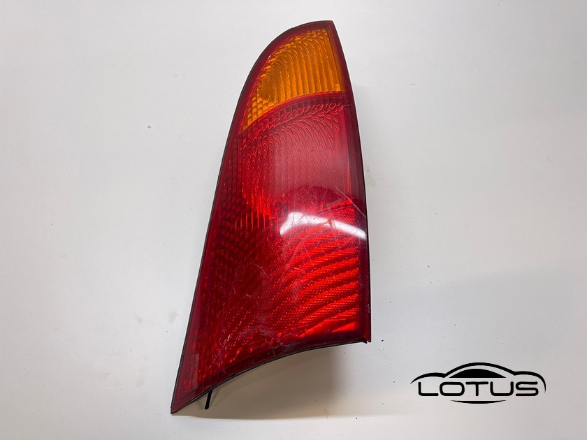 Desna štoplampa Ford FOCUS 98-04