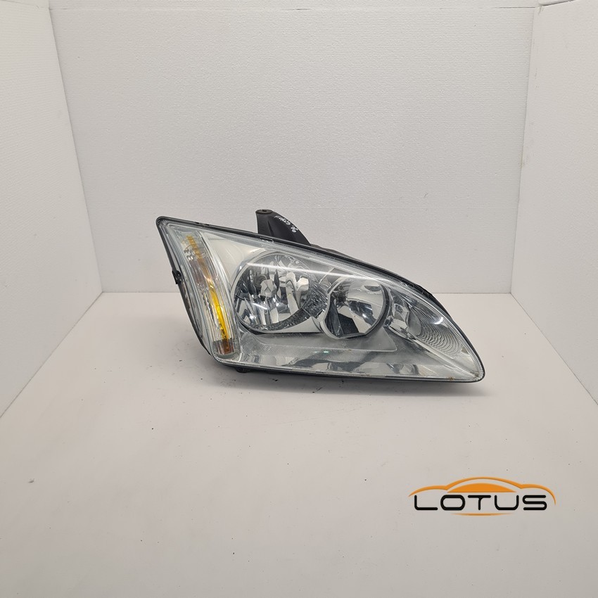 Desni far, farovi Ford Focus 2005-2008