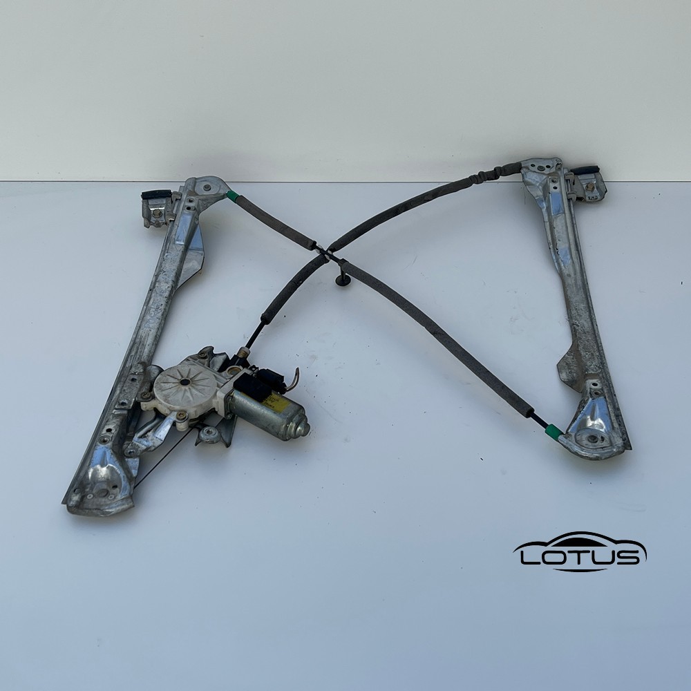 Desni podizac stakla 2V Ford Focus 1998-04