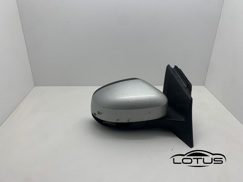 Desni retrovizor Ford FOCUS 2011-2015