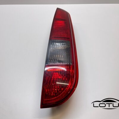 Desna štoplampa Ford FOCUS KARAVAN 05-08