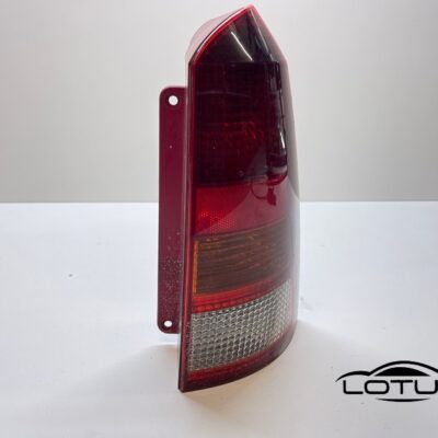 Desna štoplampa Ford FOCUS KARAVAN 98-04