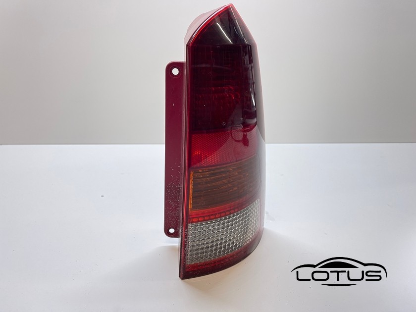 Desna štoplampa Ford FOCUS KARAVAN 98-04