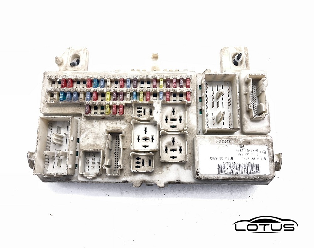 Kutija osigurača Ford FOCUS 4M5T 14A073 BJ