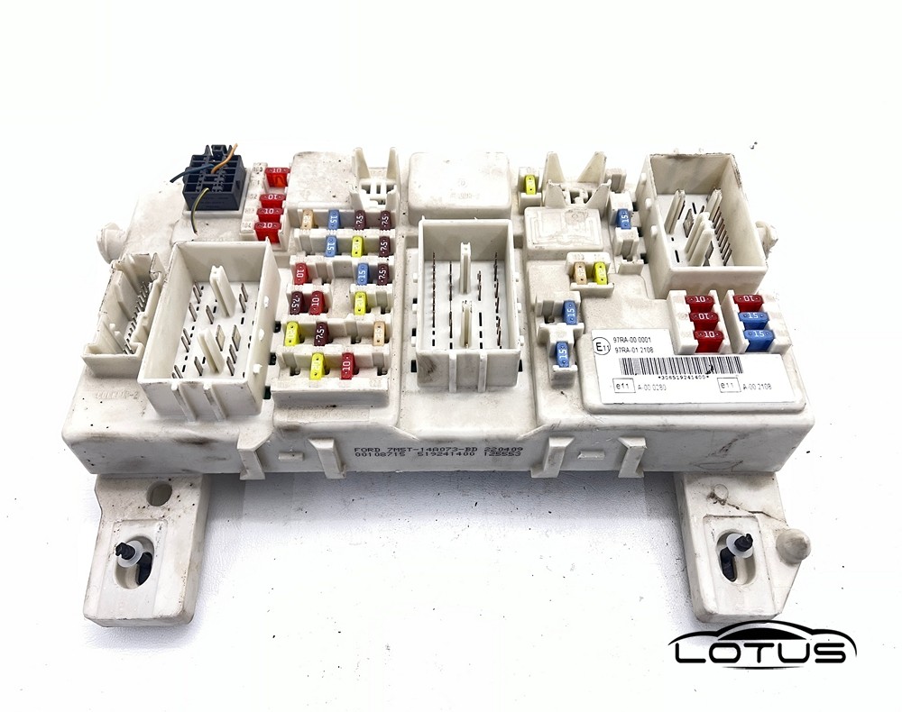 Kutija osigurača Ford FOCUS 7M5T 14A073 BD