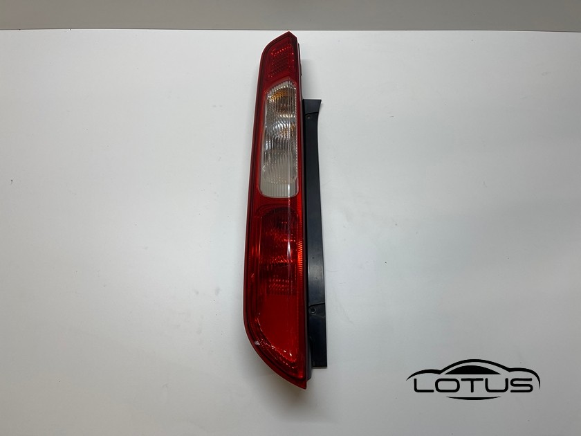 Lijeva štoplampa Ford FOCUS 05-08