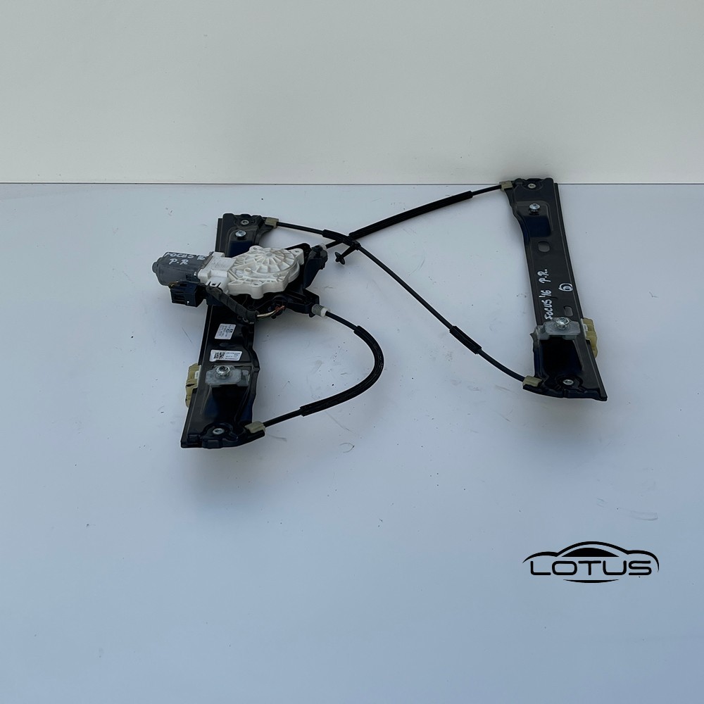 Prednji desni podizac stakla 4V Ford Focus 2015-18