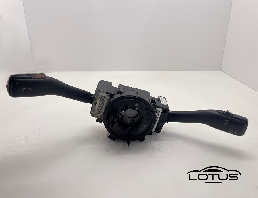 Ablender VW GOLF 4 1998-2003 4B0953503F
