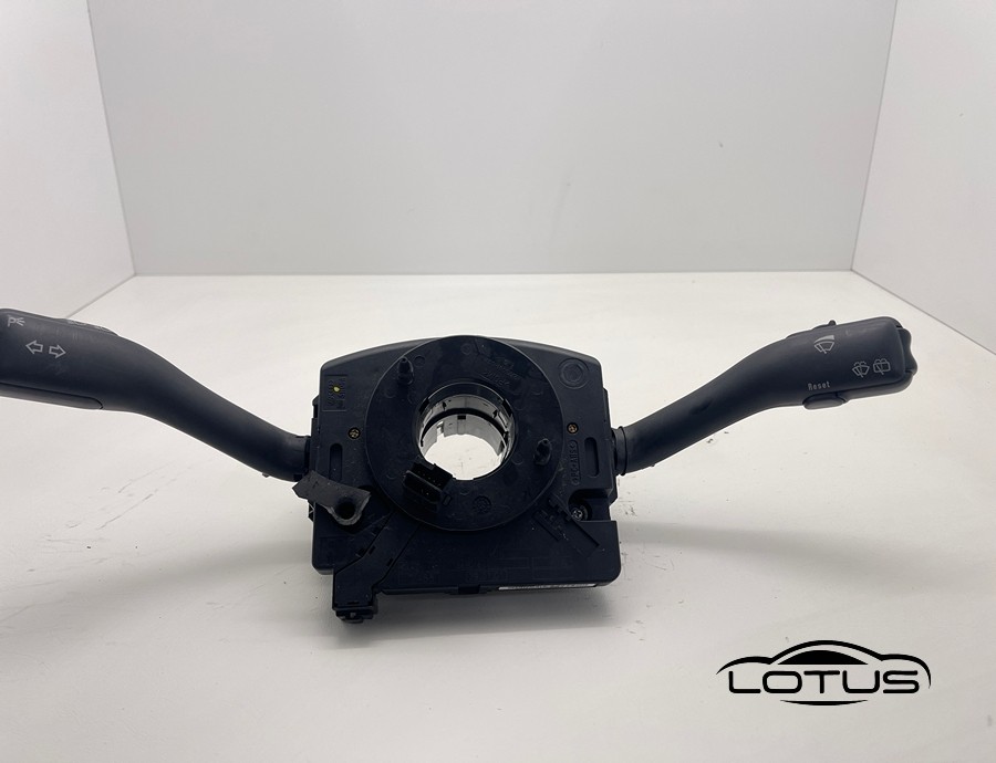 Ablender VW GOLF 4 1998-2003 4B0953503H